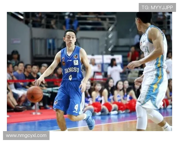 伊朗与中国蓝队激战正酣展现篮球魅力与团队精神的巅峰对决